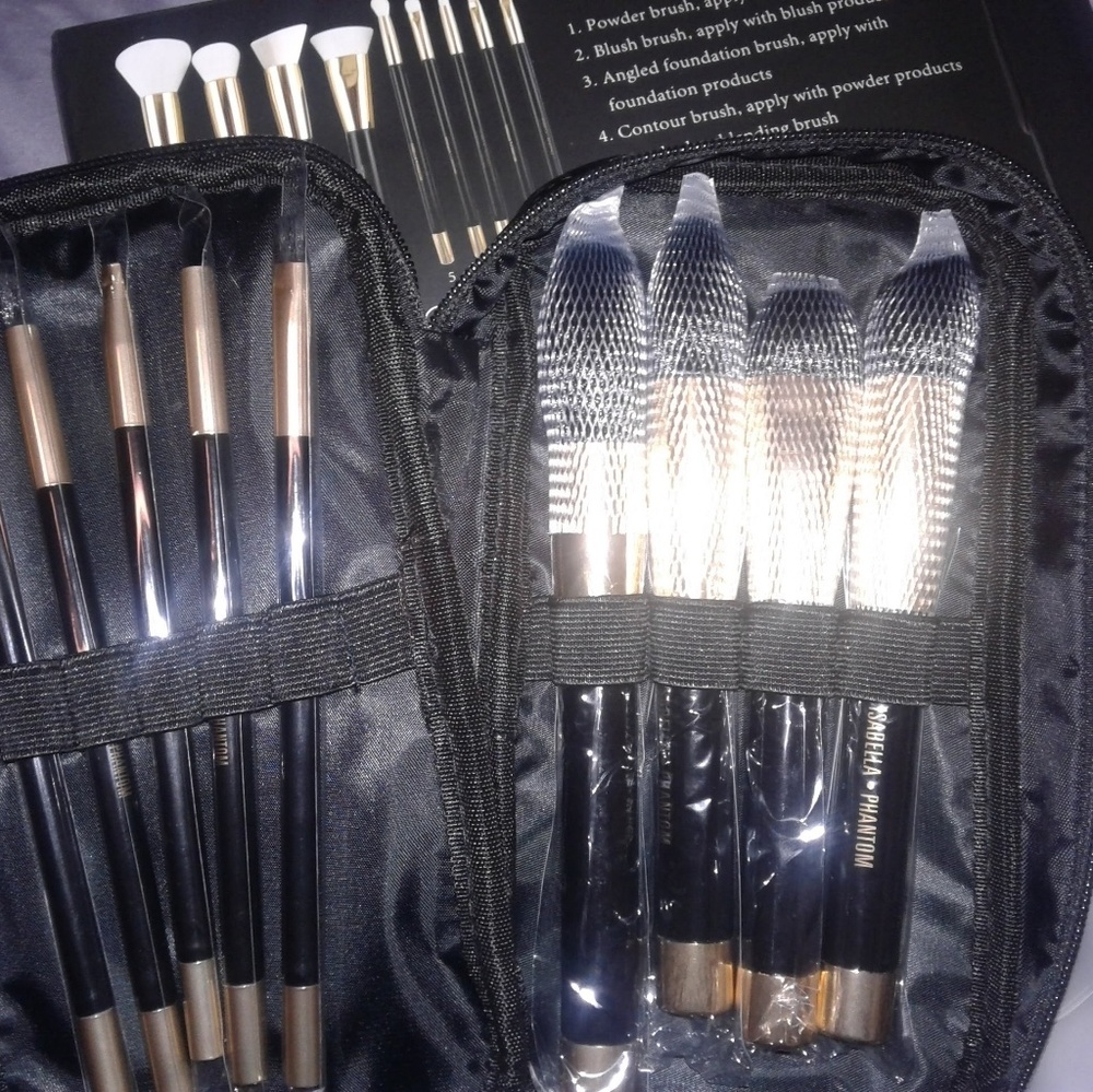 BRAND NEW IN BOX 9PC MAKE UP BRUSH SET